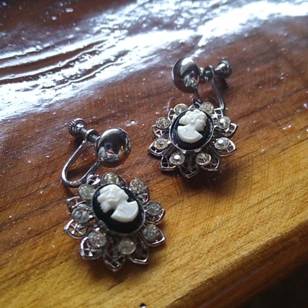Vintage cameo earrings